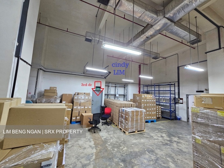 Henderson Building (D3), Factory #550881901